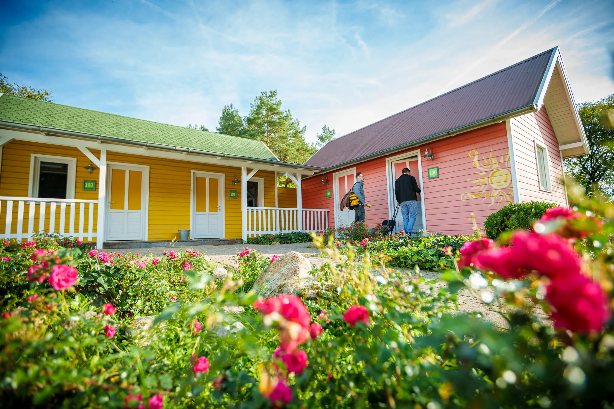 Buche jetzt deinen Kurzurlaub in unseren Hütten im Holiday Camp