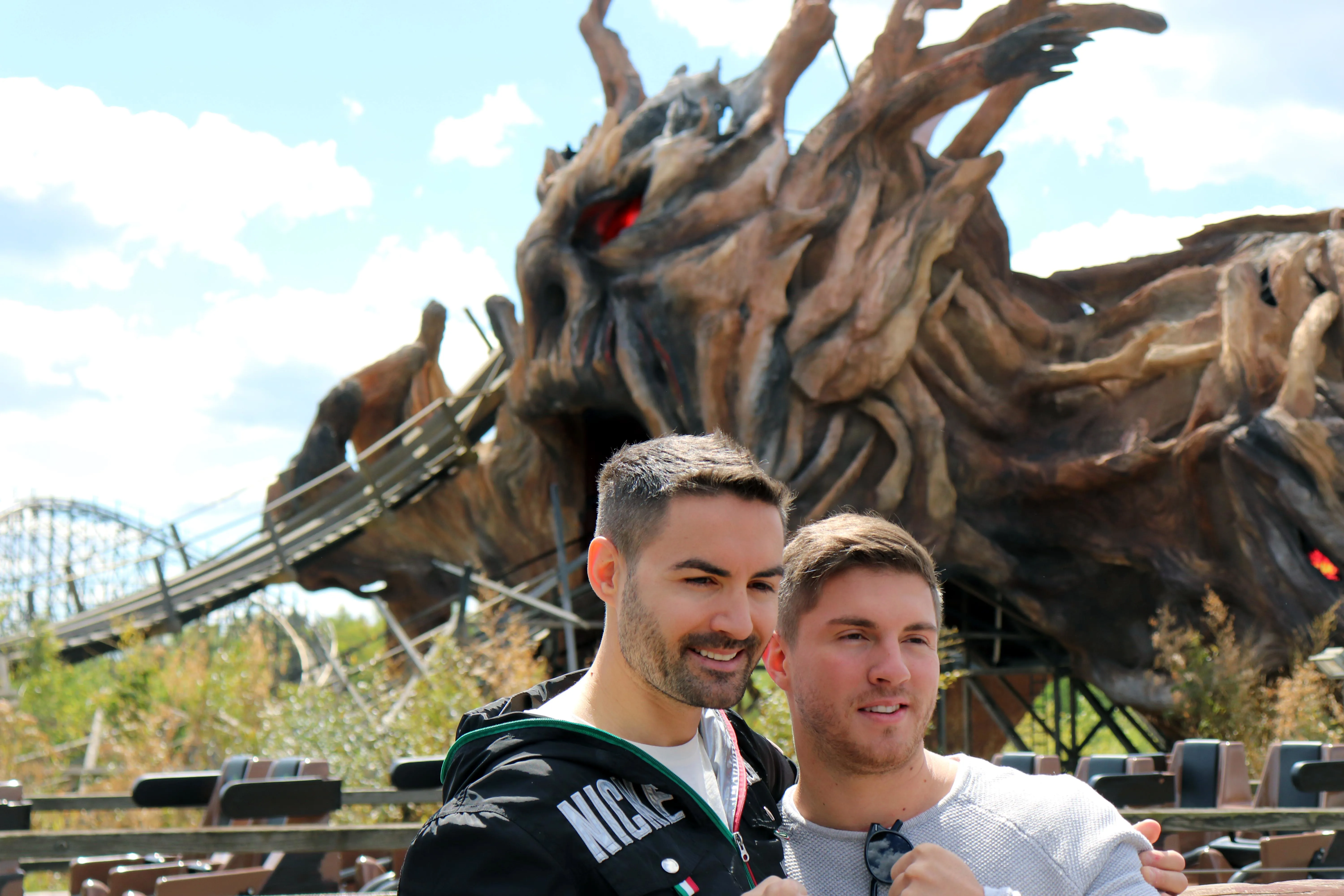 00A Menderes Und Joey Heindle Im Heide Park Resort